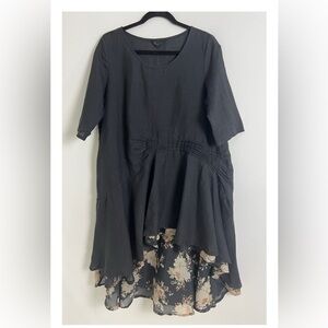 Peacock Ways Black Floral Underskirt 100% Linen Hi-Lo Artsy Modern Tunic Top L
